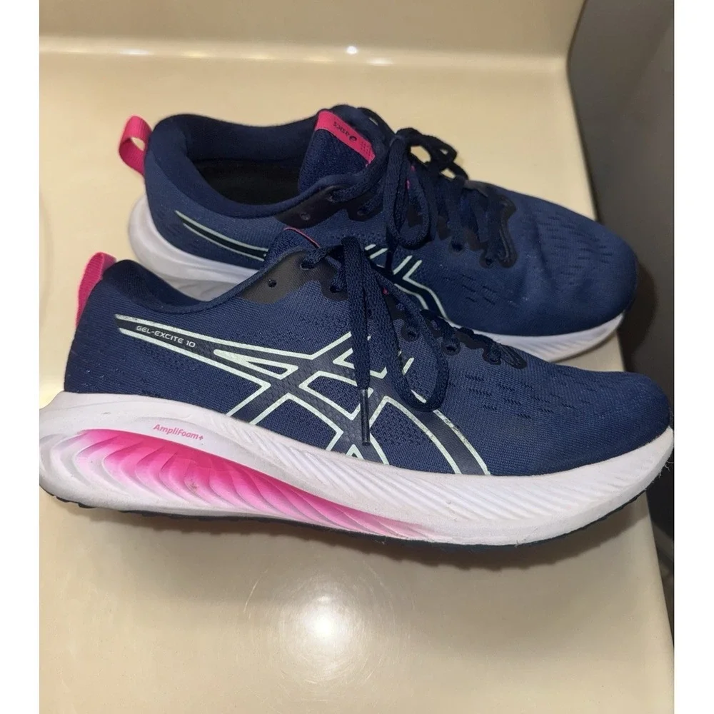 Asics Gel Excite 10 Blue Expanse Soothing Sea Running Shoes Women's Size 8.5
